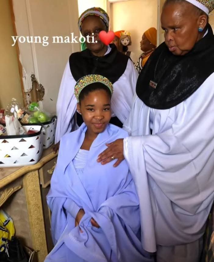 Umyeni ka Thobile Dlamini @Thobval tweet media