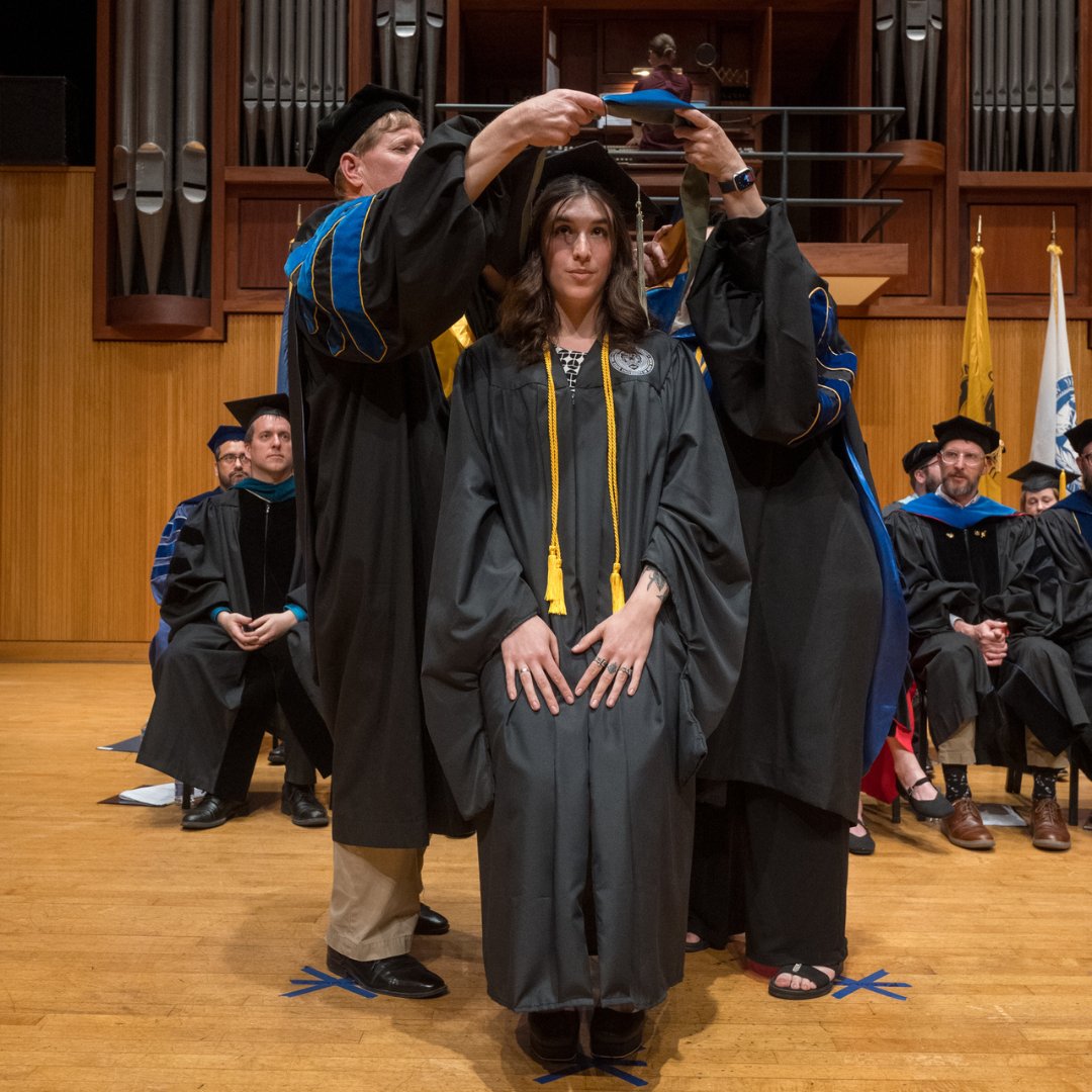 ubsphhp's tweet image. Some snapshots from our annual Hooding Ceremony! 🎓📸

The annual Department of Rehabilitation Science Hooding Ceremony is reserved for candidates who have attained academic degrees beyond a bachelor&apos;s degree. Congratulations to all!

#UBuffalo #UBSPHHP