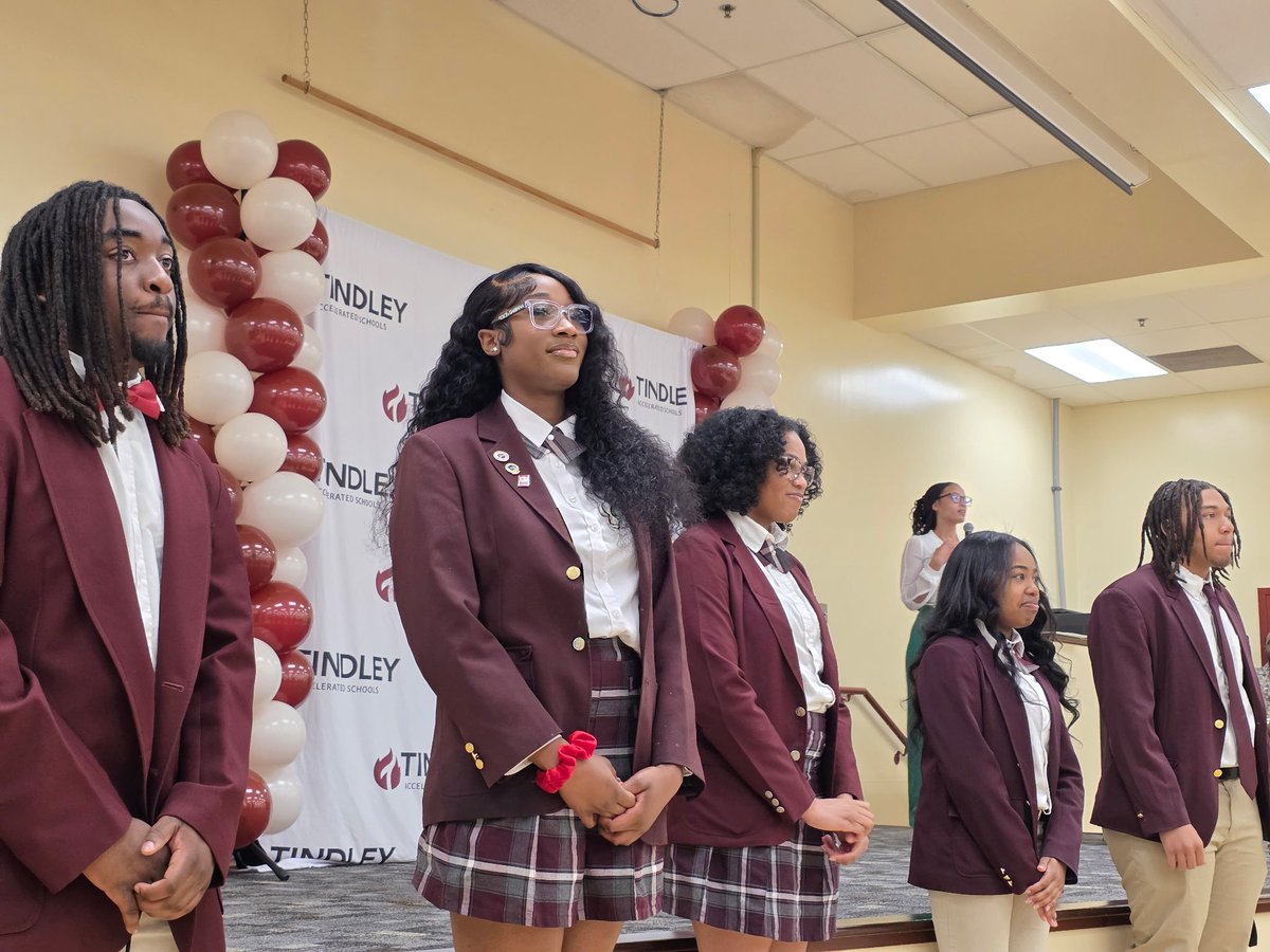 YMCA OF GREATER IND. (@ymcaindy) on Twitter photo The 2025 Tindley Senior Send Off featured the Y Achievers Program that helps high school students get #college ready through workshops, mentorships, college tours and other #leadership and life skills. Congratulations seniors! <a href="/TindleySchools/">Tindley Schools</a> The 2025 Tindley Senior Send Off featured the Y Achievers Program that helps high school students get #college ready through workshops, mentorships, college tours and other #leadership and life skills. Congratulations seniors! <a href="/TindleySchools/">Tindley Schools</a>