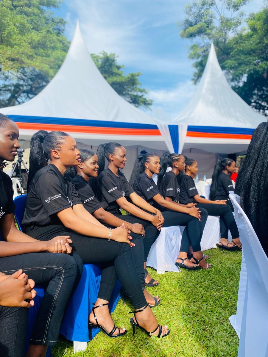 TourBugandaUG's tweet photo. They ARRIVED, they’ve SHINED &amp; Finally they’ve been UNVEILLED!

The dazzling Queens, 1st &amp; 2nd Runners-Up of #MissTourismBuganda2025 from all 18 counties are now officially revealed to the Kingdom!

It has totally been Culture, Elegance, Fashion &amp; Beauty all in one historic Event https://t.co/hmyKHZbwiC