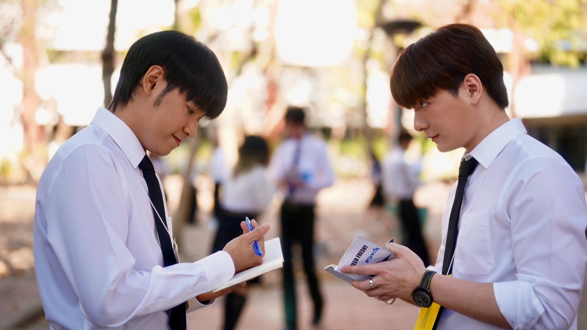 TheExMorning's tweet image. เอาละๆๆๆๆ ใครชอบก่อนกันน้าาาา 🫣
#TheExMorningEP1
@kristtps @stjinx_maya