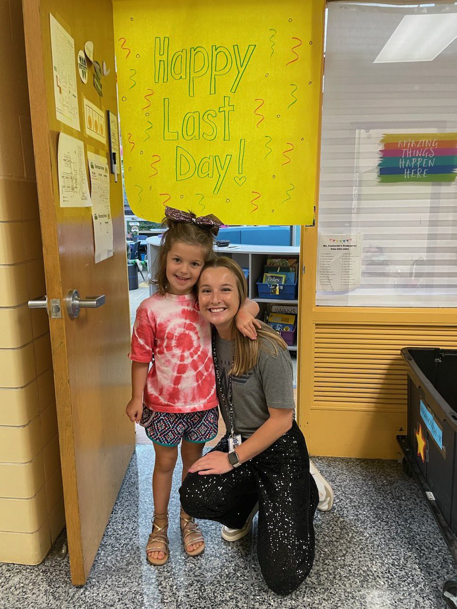 Emily Houghtlen (@houghtlenemily) on Twitter photo Proof that learning can be bright and shiny with a sequin bow and matching pants! Loved sharing this moment today!✨ <a href="/WilsonHillElem/">Wilson Hill Elem</a> #itsworthit Proof that learning can be bright and shiny with a sequin bow and matching pants! Loved sharing this moment today!✨ <a href="/WilsonHillElem/">Wilson Hill Elem</a> #itsworthit
