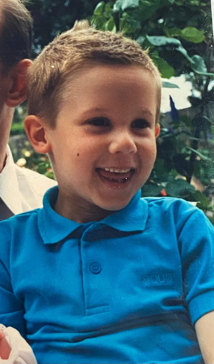 👋 Say hello to Dany, our newest team member at Kids’ Own!
He’s an artist, project manager &amp; educator passionate about inclusive, community-led arts for children &amp; young people. 🖌️🎨
More about Dany 👉 kidsown.ie/dany-guest-joi…
#InclusiveArts #YouthVoice #KidsOwnPublishing