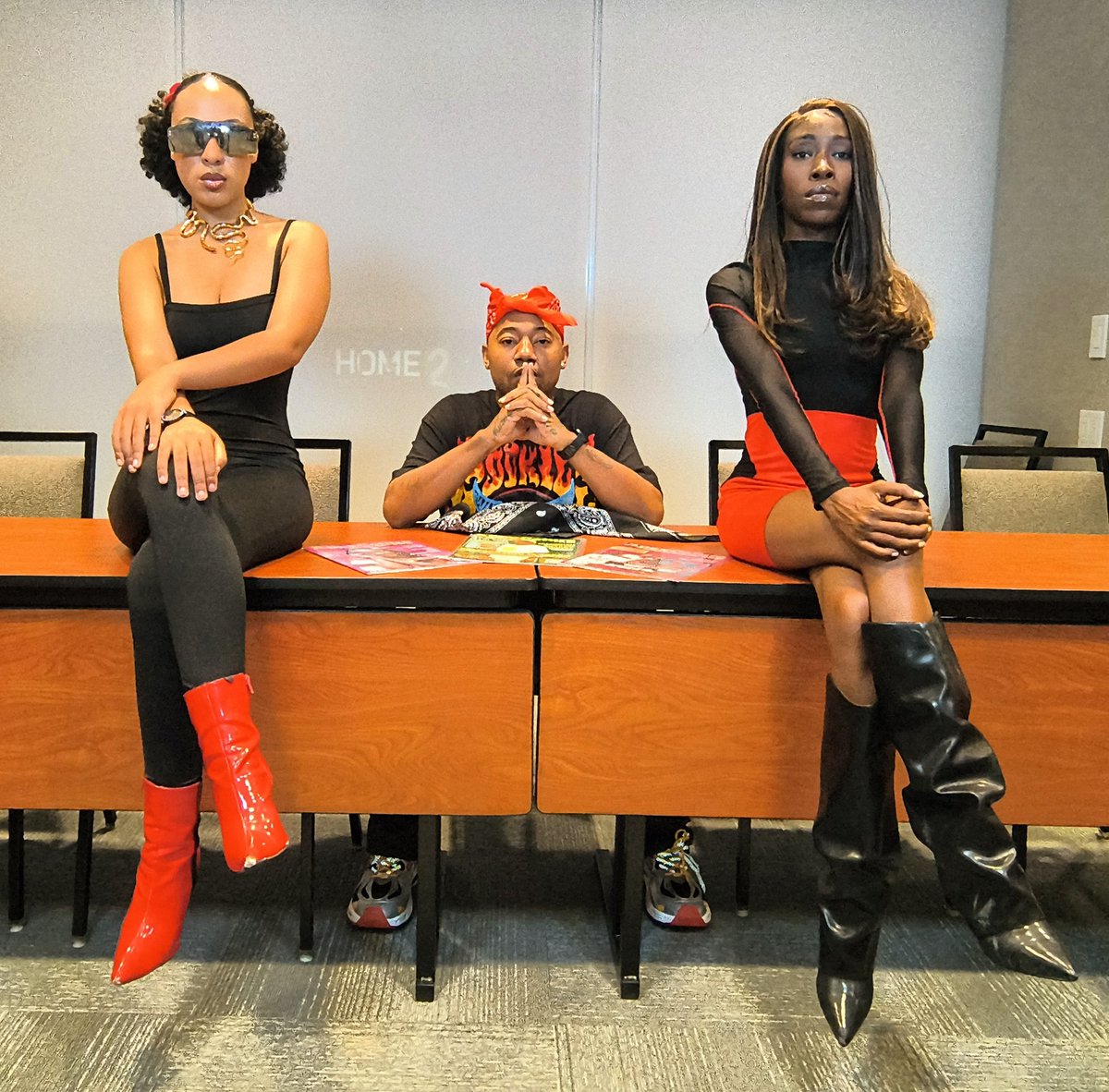 It's just part of our collection... ❤️🖤❤️

2PAC Capsule 🔥 

#TheCollectionFashionGala powered by #ApexCotureMag loading.... September 6th Duval County 

Salute to @effimodeling for the collab 😍

Models, Fashion Designers Tap in we cookin 🤝🏾