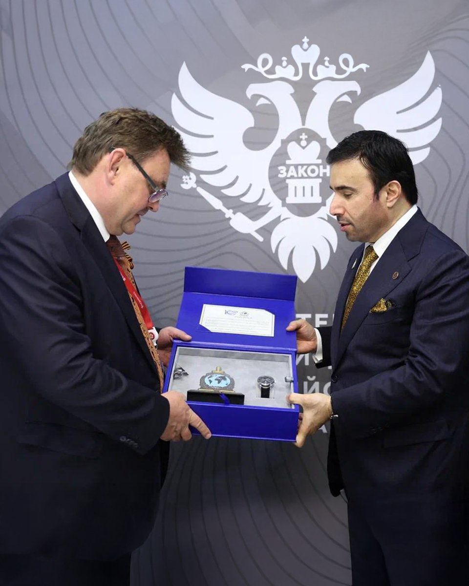 🇷🇺 I met with H.E. Konstantin Chuychenko, Minister of Justice of the Russian Federation.

With 80 <a href="/INTERPOL_HQ/">INTERPOL</a> units across Russia and the NCB in Moscow, Russia is at the forefront of efforts against terrorism, financial crime, cyber threats, and other global challenges.