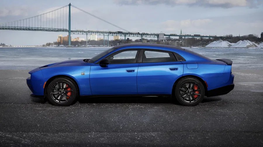 Car Throttle tweet media