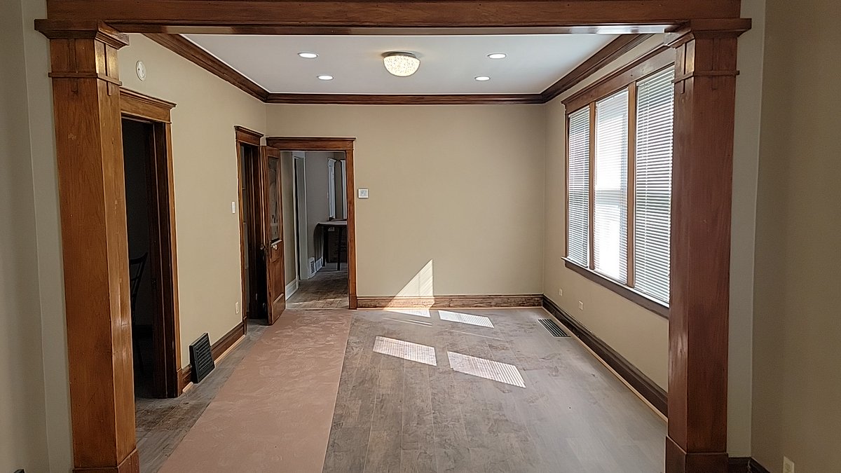 RenzieTGipson's tweet photo. RENTED!!!
23rd Kenneth
Chicago, IL. 60623
#renzietgipsoncbrealty 
#foreclosurespecialist
#rentalproperty
#northlawndale https://t.co/vwCF2fbHi8