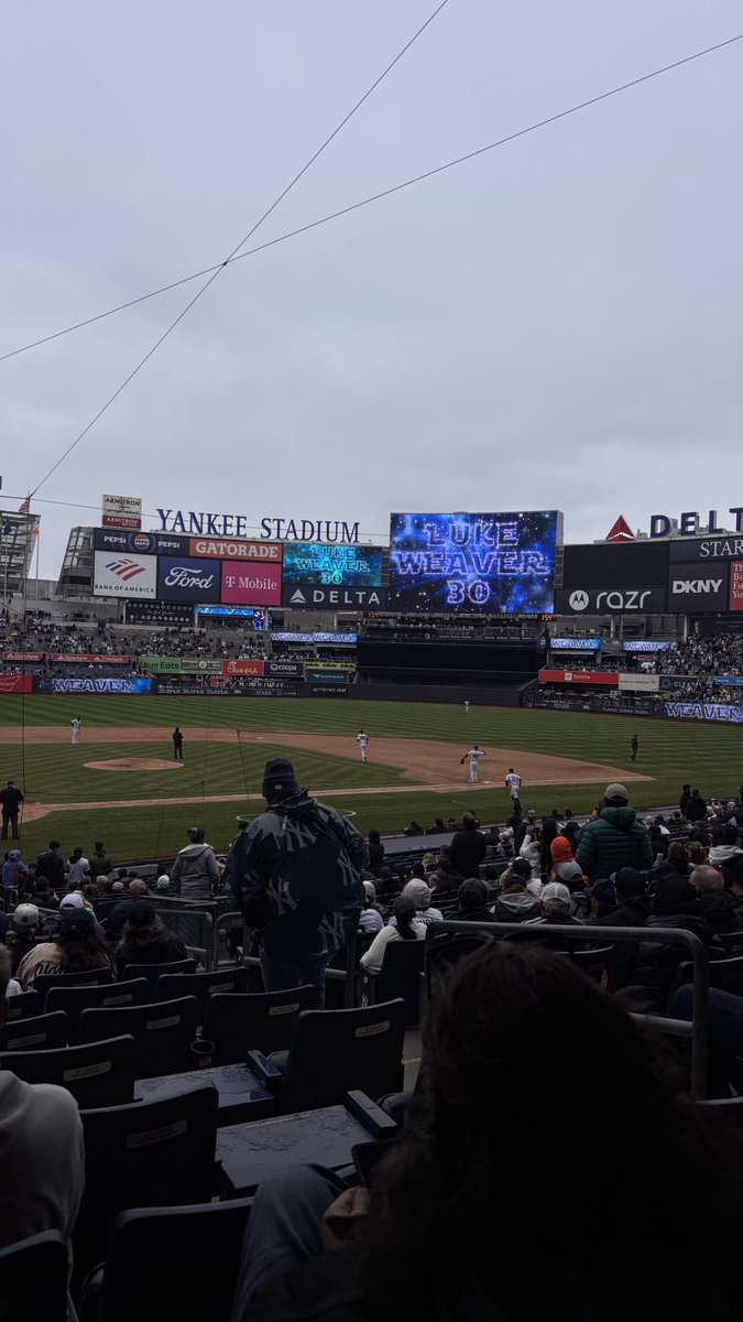 SofiaFuertes4's tweet image. weavedawg ily #turnup