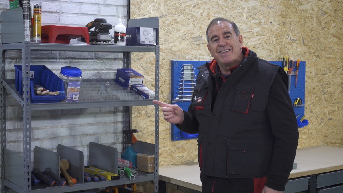 🧰🛠¿Crees que un taller recogido y bien organizado invita a hacer bricolaje?😏🙄 ¡Nosotros, SÍ! 👩‍🔧👨‍🔧

#Tutorial viernes en YouTube: qué muebles #SimonWork elegimos para tener todo a mano y organizar con eficacia al recoger💪

Con #muebles @simonrack y ropa trabajo #VelillaGroup