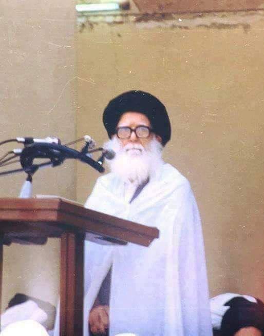 #اذكروا_شهيد_الجمعة
مُحَمد الصّدر
گعِين مَاء 
إنَفجَرت فِي إرض صَحرَاء جَردَاء 
فأزهرت نفُوسًا فَالحة 
وأذلت صخوراً صَلبة  .

الفَاتحة والدُعاء لمُحيي الحُوزة النَاطقة .