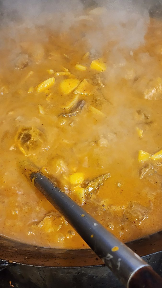 elephantjumps's tweet photo. Massaman Angus beef curry, spicy beef noodle soup are back online. Thanks for the love on both items. We were also restocking KauGling which is now online, and adding crispy pork to our stock. https://t.co/QVc6MHqdKP