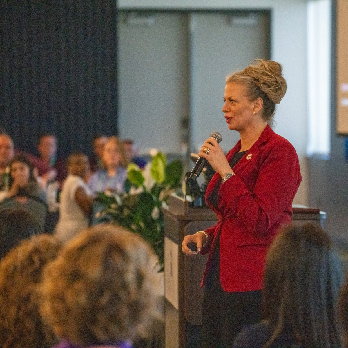 rellisedu's tweet photo. Just some quick snapshots of day one at the 2025 TAMUS Student Affairs Symposium! Keynote speaker Dr. Julie Payne-Kirchmeier delivered her presentation “Strength in the Storm: Cultivating Motivation and Determination.”
#RELLIS #TAMUS #Symposium https://t.co/MqRnaCUF0Z