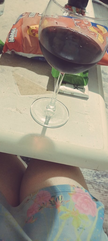 🍷🍿