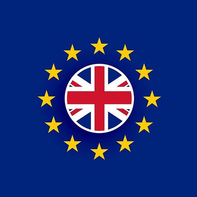 PulseofEurope's tweet photo. Beim #EUUK-Reset 🇬🇧🇪🇺 zwischen @Keir_Starmer und @vonderleyen wurden Grundlagen dafür gelegt, dass wieder zusammenwächst, was zusammengehört.
Pläne: 👉 https://t.co/5Tdid4PEws
#EUVision
#EuropaAllesWasUnsVerbindet
#EUDefence
#EUErasmus
#EUSingleMarket
#EUTheBlueForce https://t.co/vAKytveiiX