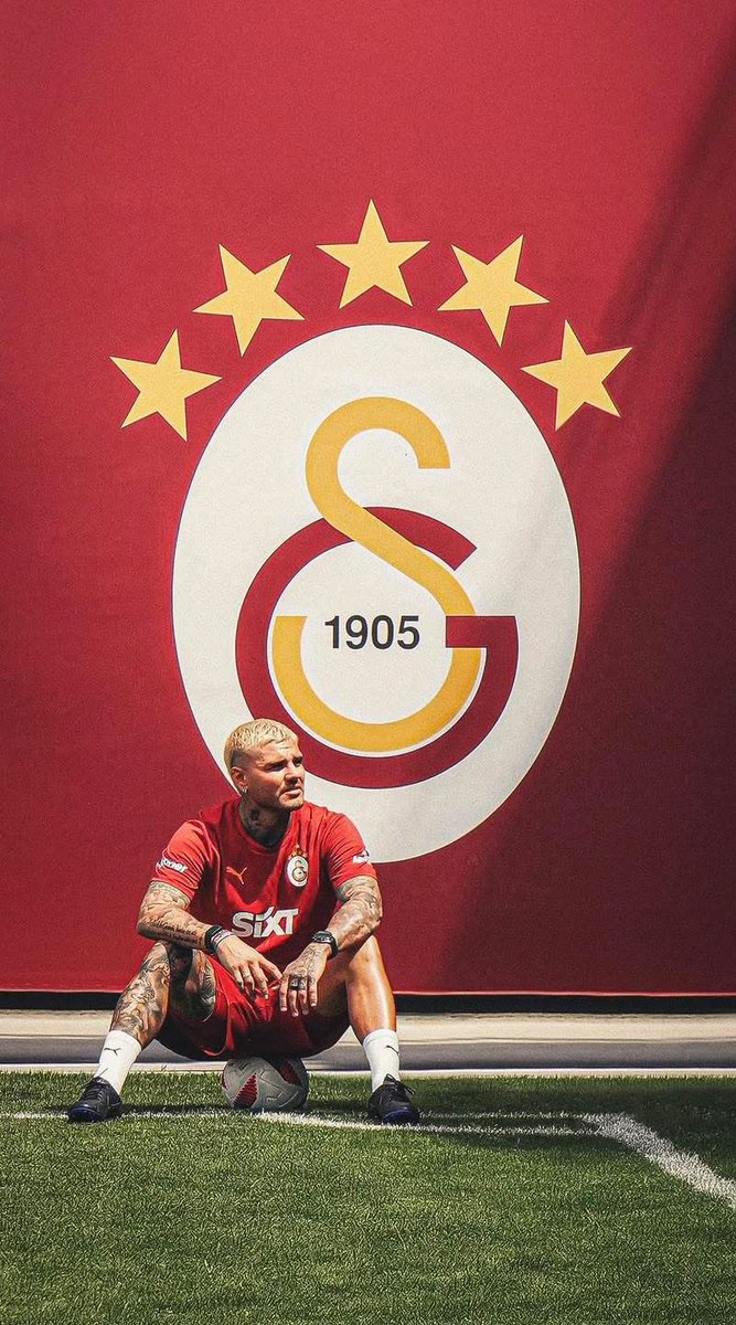 İdmanlara başlamış iki gözümün 

Çiçeği…