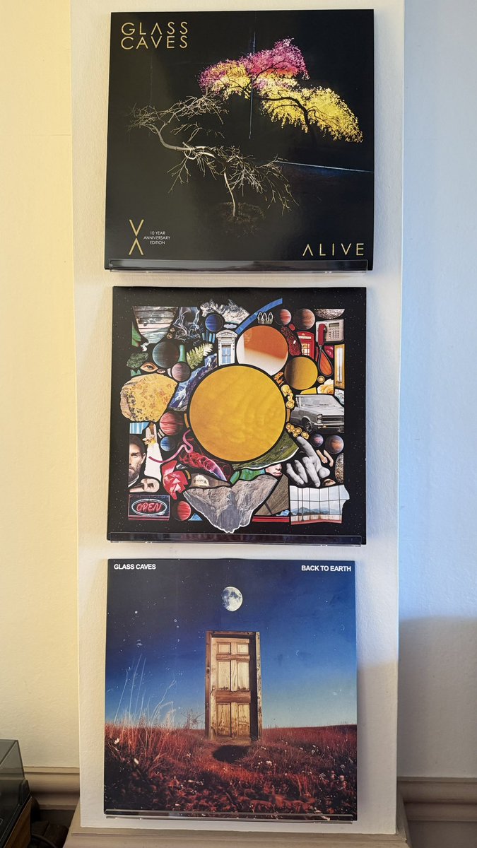 Lyndsey ❤️🤍 tweet media