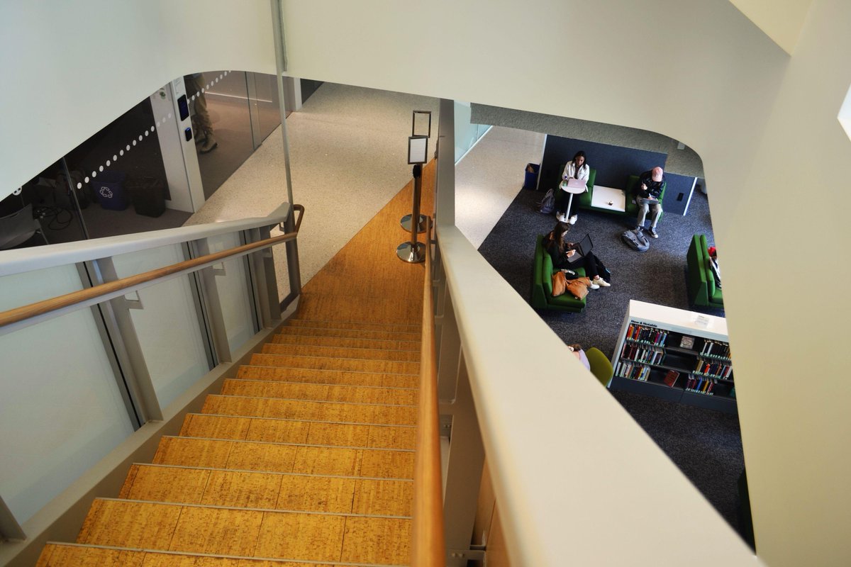 OneArchitecture's tweet image. Photo: Meral Ekincioglu, PhD
Hayden Library Renovation, Building 14
Publisher: SAHARA, Society of Architectural Historians, architecture resources archive, jstor.org/stable/communi…

#Haydenlibrary #MIT #sah1365 #architecture #interior #MeralEkincioglu #photograghy #Massachusetts