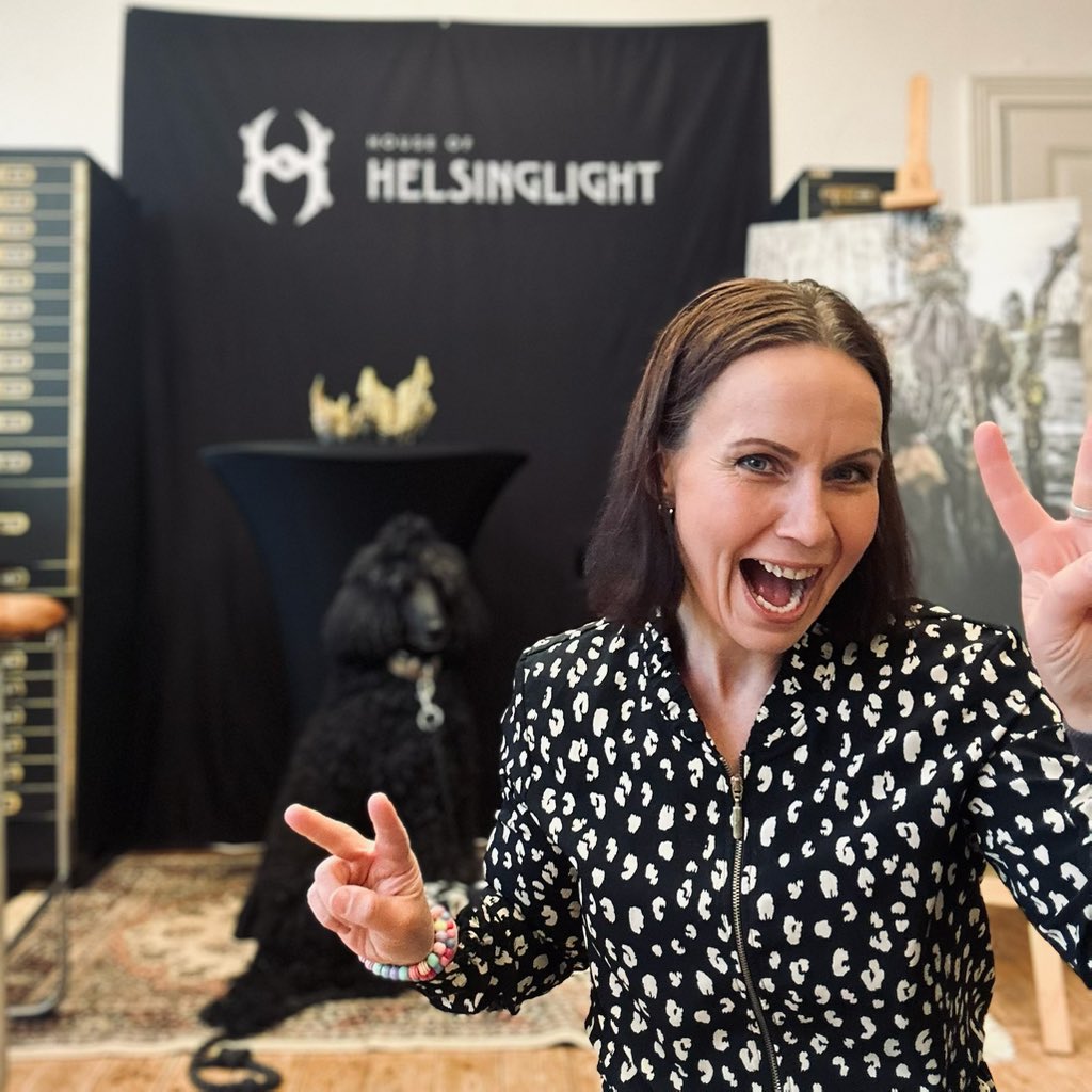 Creative winds are picking up again! 💨😍 Such a joy to be back in the world of creative hands-on work again. Let’s keep the creative steam rising!