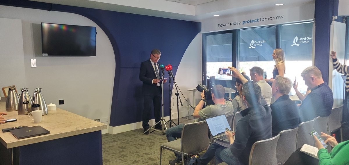 The Camogie Special Congress has voted by "overwhelming majority" to allow players choose between wearing skorts or shorts. 98% in favour.