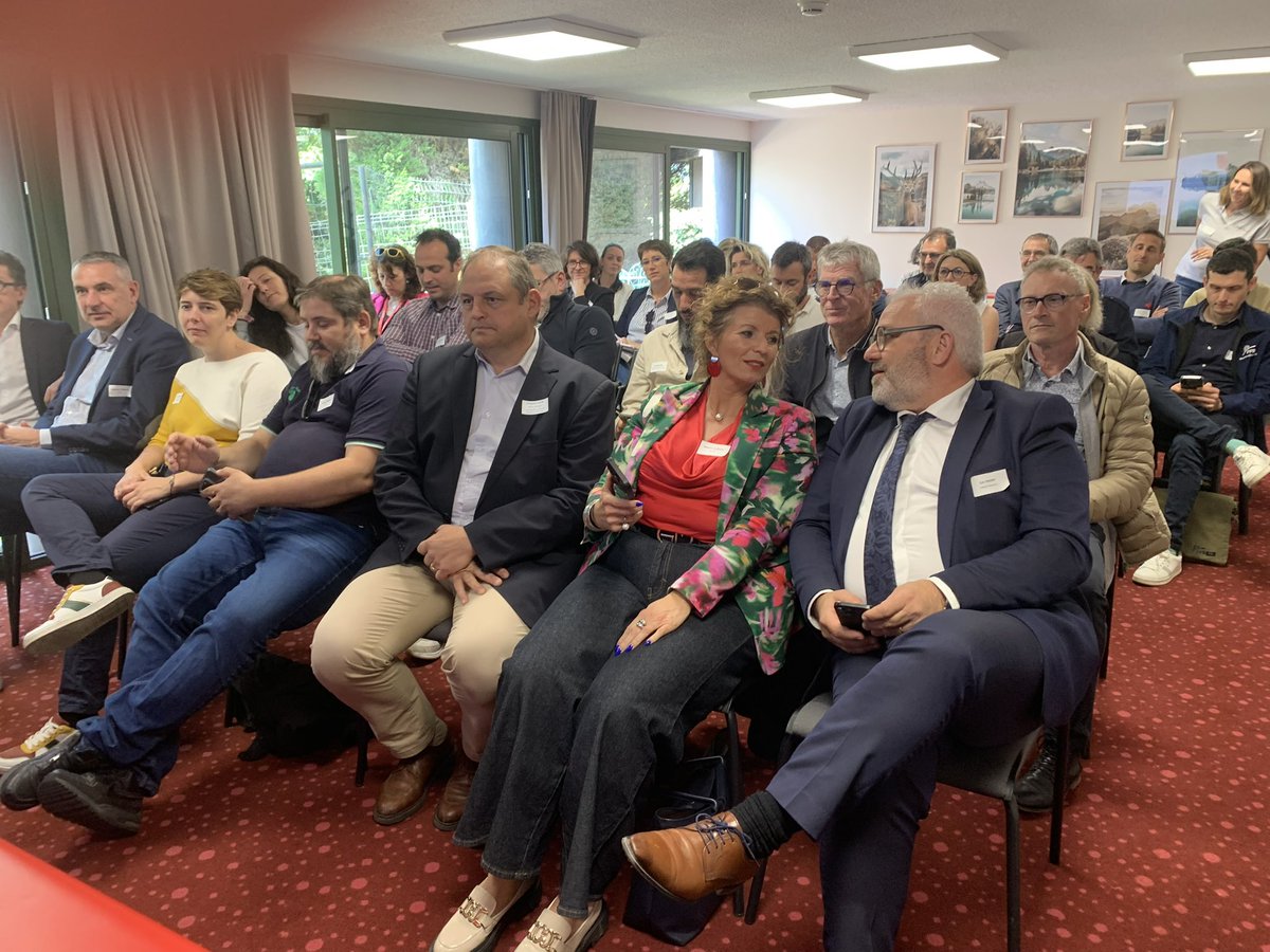 fremyeric1's tweet image. Élu président du @GEIQPro49 ce matin. Fier de poursuivre l’engagement pour l’insertion et la qualification aux côtés d’une équipe remarquable.
Un grand merci à Alain Lacour pour son action depuis 2021.
Place au collectif ! 💪
#GEIQ #Insertion #Emploi