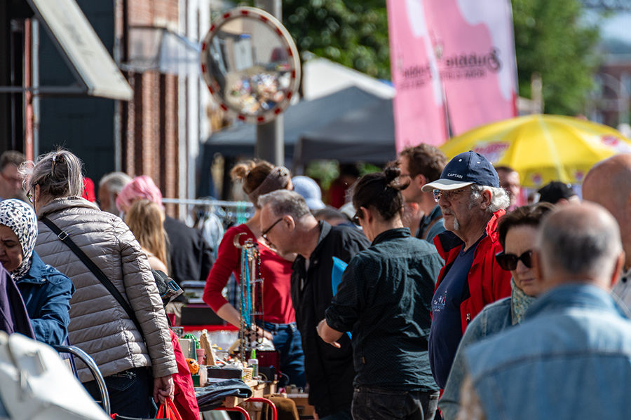 Rommelmarkt XL op zondag 6 juli: grootste openluchtrommelmarkt van Deurne keert terug 
Lees verder op onze website. ⬇️ #DeurneLeeft
deurneleeft.be/nieuws/eveneme…