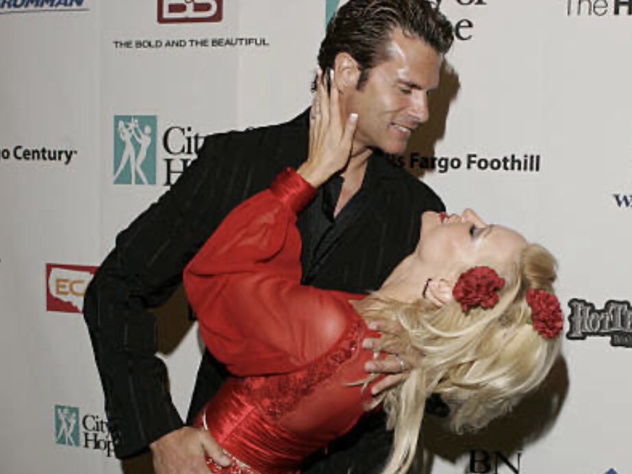 the best signature pose of all time