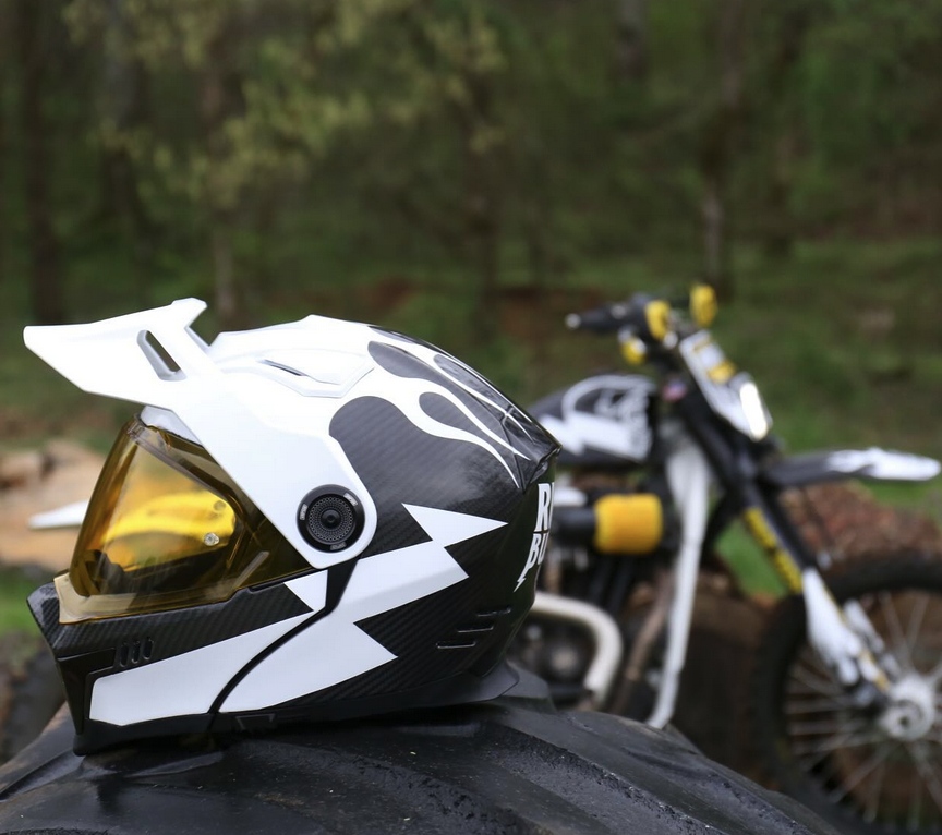 Deadbeat Customs tweet media