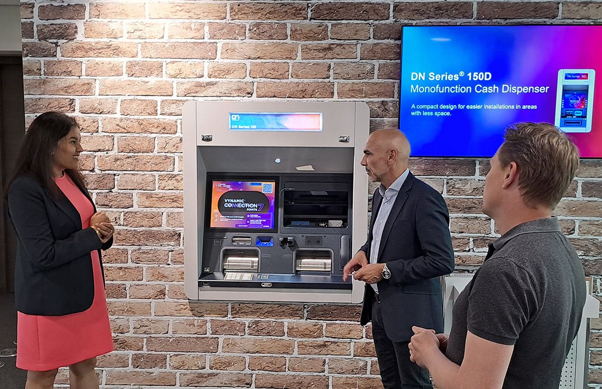 Big thanks to Preeti Shah, U.S. Consul General, for recently visiting our Paderborn facility, the one U.S.-headquartered company she chose to visit during her regional tour! It was a pleasure to showcase our company and strengthen our transatlantic relations.