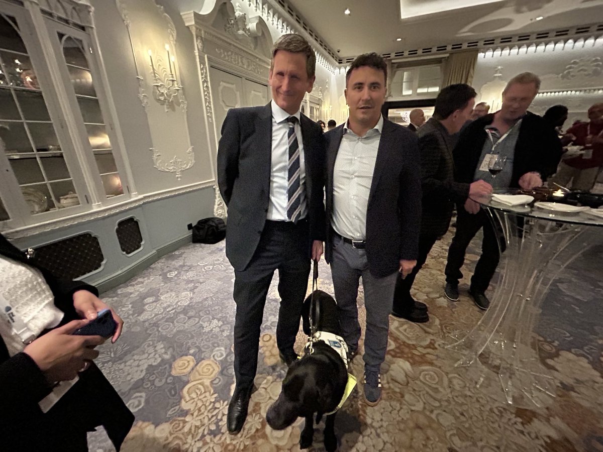 Honored to meet Lord Holmes of Richmond, one of the sharpest minds in UK digital asset policy, at our @OwlExplains legal and regulatory focused event today!