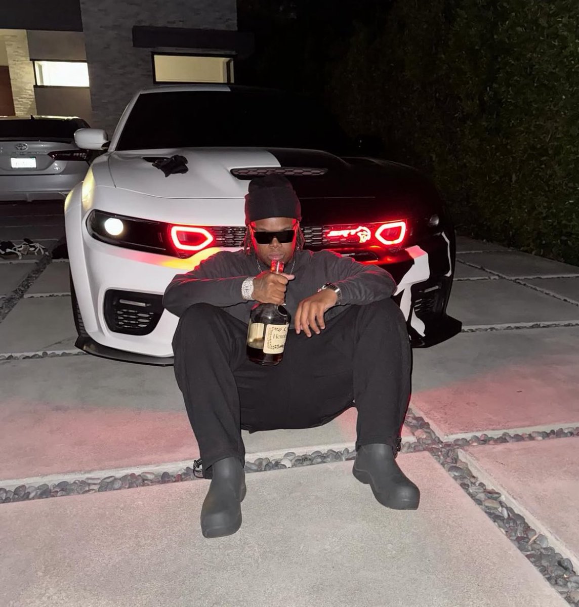 FearBuck tweet media