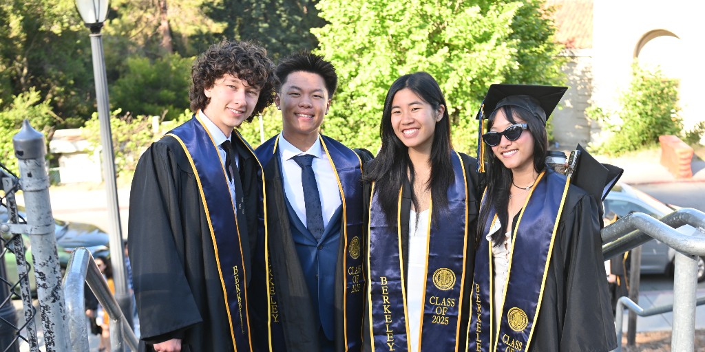 BerkeleyCDSS's tweet image. Cheers to the CDSS Class of 2025! 🎉 Your curiosity, brilliance, and resilience have inspired us all. Here’s to what comes next!
📸 : KLC fotos / Marcus Edwards
#CalGrad #CDSSgrad