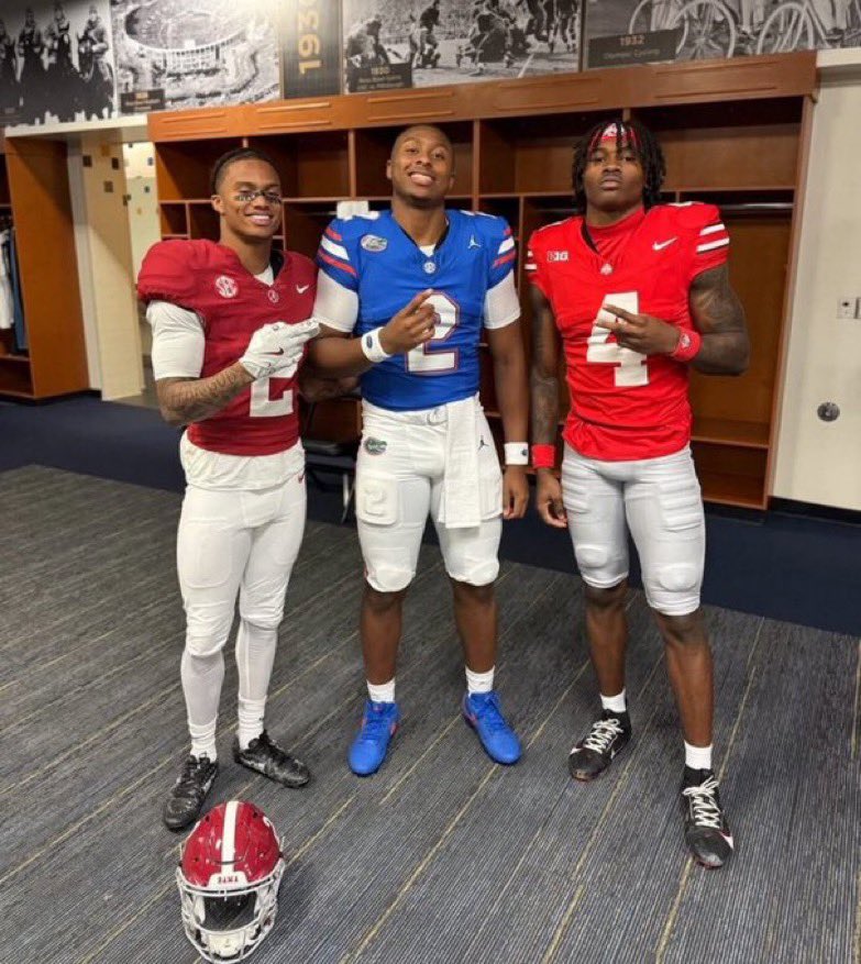 gatorsszn's tweet image. DJ Lagway with Jeremiah Smith and Ryan Williams at the Rose Bowl 🔥