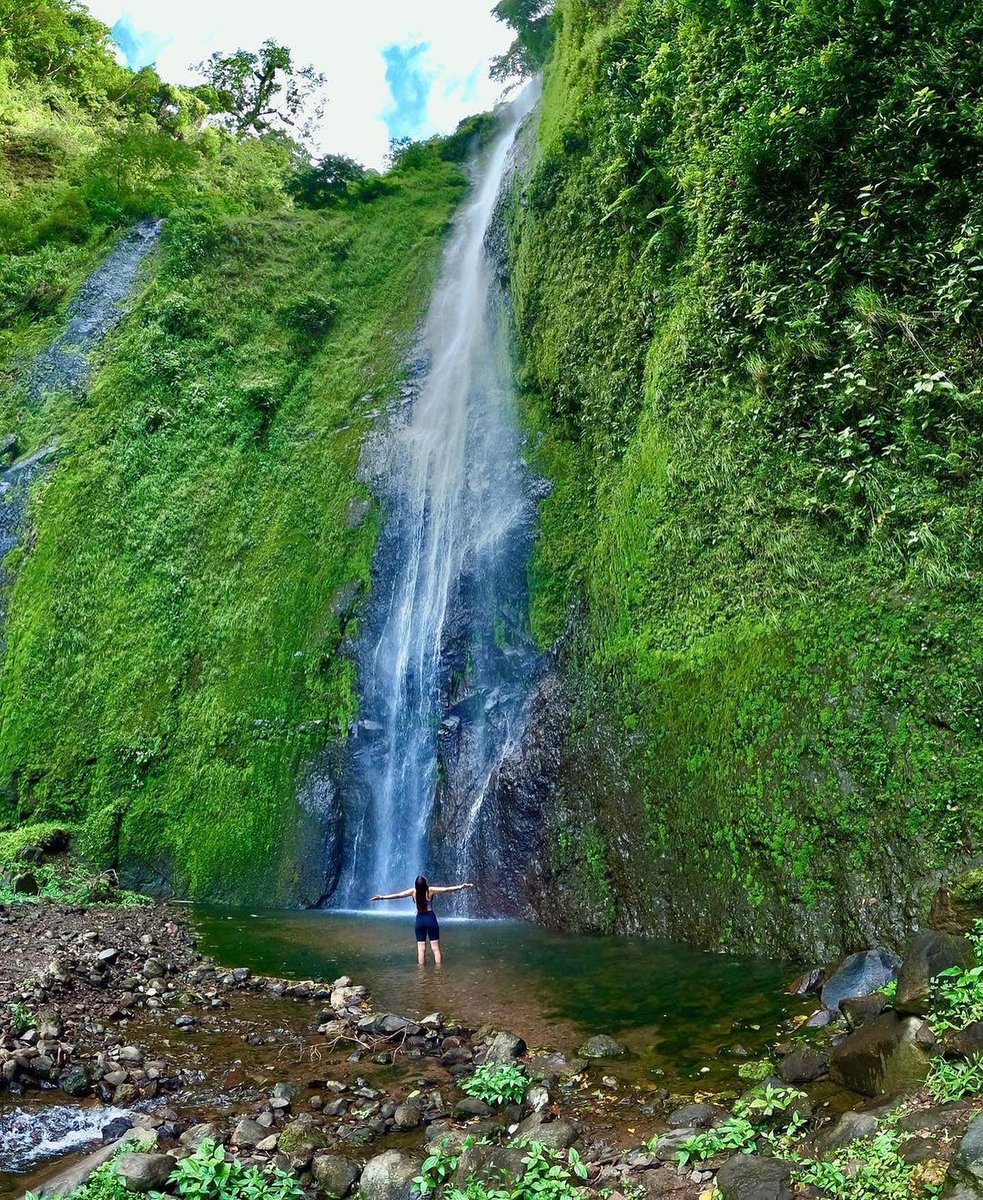 Cascada San Ramón enigmática y escondida
Ubicada en la Isla de Ometepe, en la falda sur del Volcán Maderas.  Para llegar debemos adentrarnos en plena naturaleza 1 hora y media de subida y 1 hora de bajada. Tiene 50 metros de altura.  
#RelaxNica #NicaraguaSensacional