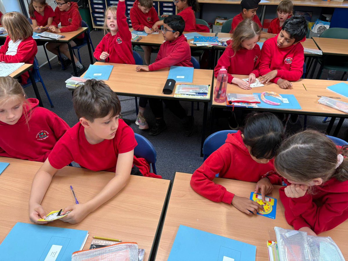 Year 3 have been trying their very best learning to tell the time to the minute ⏰