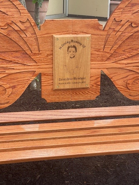💜💜Today we dedicated a bench in memory of Zaire.  Her kindness touched everyone who knew her.  We hope this bench is a quiet place of comfort and reflection. You are missed everyday. 💜💜 <a href="/brynn_kardash/">Brynn Kardash</a>  <a href="/IPSSchools/">IPS</a>