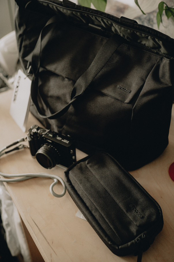 The setup stays sharp. @mightykills, geared up with the perfect pair. Shop Crosstown. loom.ly/Ddu_Axk