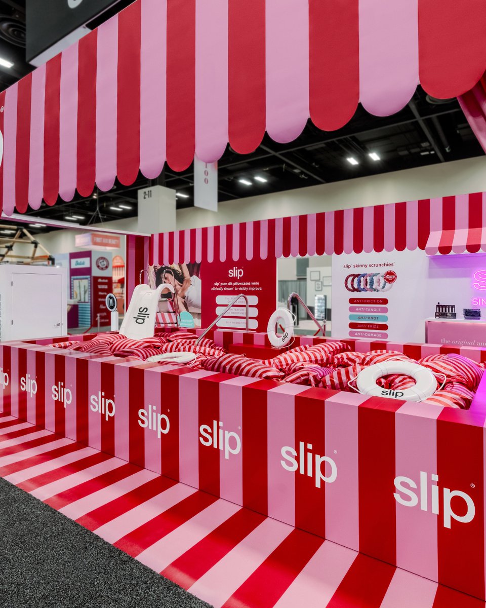 DuggalNYC's tweet image. Experiential moments, immersive brand activations.

@ultabeauty

#UltaBeautyWorld #LuxuryActivations #VisualMerchandising