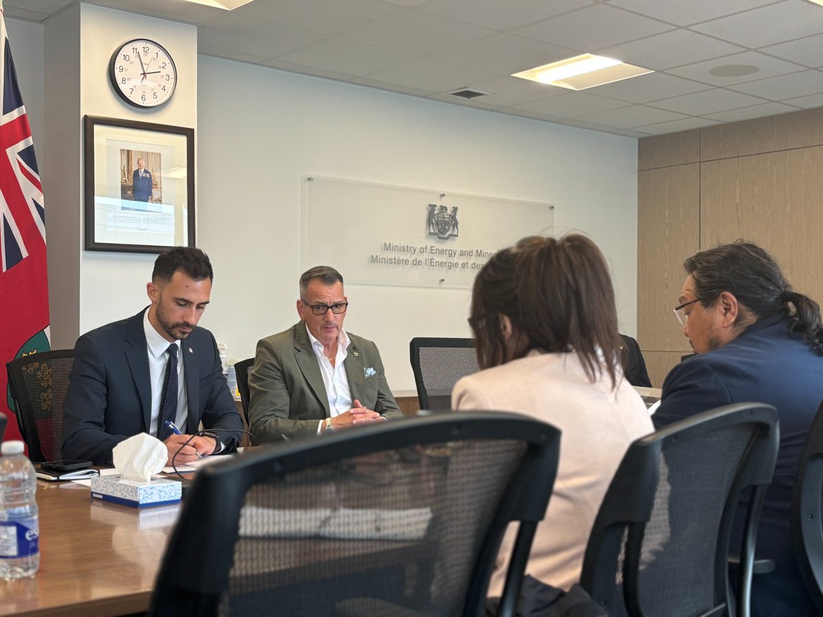 Greg Rickford (@gregrickford) on Twitter photo As part of our commitment to strengthen economic & community partnerships, today’s meeting with <a href="/MatawaFNM/">Matawa ᒪᑕᐧᐊ</a> members was an opportunity to discuss community-level priorities.
With a focus on ending diesel reliance, we're working in lockstep on transformative energy infrastructure. As part of our commitment to strengthen economic & community partnerships, today’s meeting with <a href="/MatawaFNM/">Matawa ᒪᑕᐧᐊ</a> members was an opportunity to discuss community-level priorities.
With a focus on ending diesel reliance, we're working in lockstep on transformative energy infrastructure.