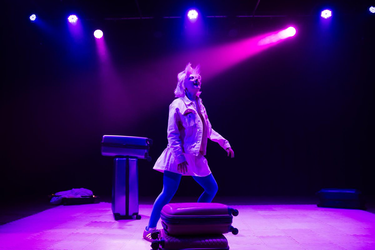 Scott Le Crass (@le_crass) on Twitter photo There is 1 more performance of Marshmallow Me tonight <a href="/OldJointStock/">Old Joint Stock Pub & Theatre</a> before we head to <a href="/ORLTheatre/">Old Red Lion Theatre</a> next week
oldjointstock.co.uk/whats-on/marsh…
oldredliontheatre.co.uk/marshmallow-me…
📸 Harry Elletson There is 1 more performance of Marshmallow Me tonight <a href="/OldJointStock/">Old Joint Stock Pub & Theatre</a> before we head to <a href="/ORLTheatre/">Old Red Lion Theatre</a> next week
oldjointstock.co.uk/whats-on/marsh…
oldredliontheatre.co.uk/marshmallow-me…
📸 Harry Elletson