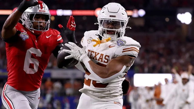 _Pat_Murphy's tweet photo. According to sources on both sides, Ohio State proposed moving the Week 1 game with Texas back to a later kickoff time, but the Longhorns have said no.
https://t.co/3yZMpRu7P9 https://t.co/1o8MsWDzUS