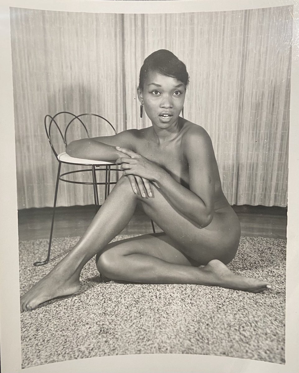 Dad's Secret Stash tweet media