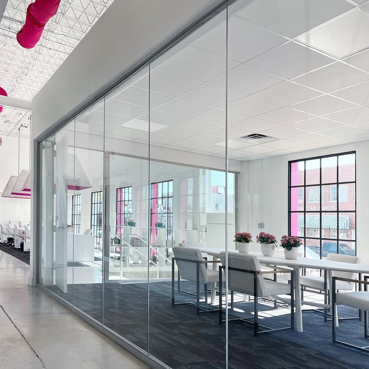 d12_consulting's tweet image. Throwback to this stunning Division 12 Consulting furniture install at Spiffy Warehouse! Sleek, modern, and built for collaboration. We can create this look for you too! 💼✨ Contact us at info@2division12.com to bring your vision to life. #DesignDoneRight #InnovativeSpaceExperts