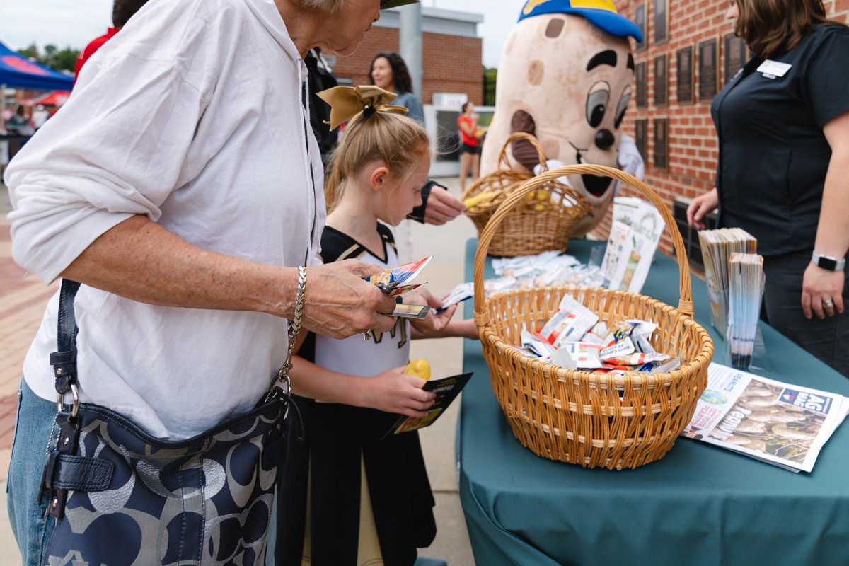 Best of luck to the Pack at the ACC Baseball Tournament today! ⚾️🐺 

#NCPeanuts have fueled <a href="/NCStateBaseball/">#Pack9 ⚾️</a>'s team all season—powering home runs and rallying fans in the stands. We’re proud to power up the Pack with the ultimate ballpark classic! 🥜

Go Wolfpack! ❤️