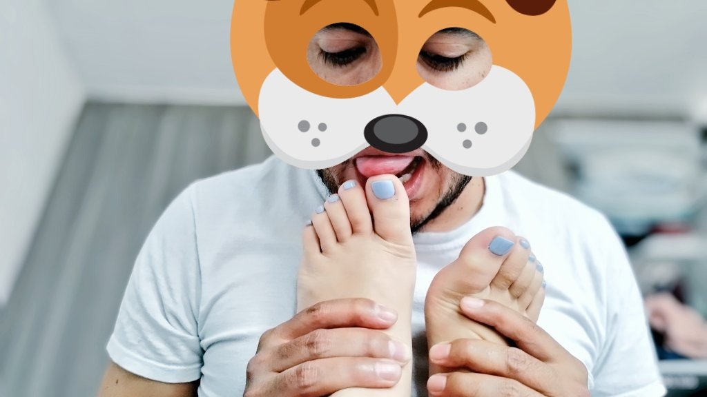 Mex_Pareja_Trav's tweet photo. Se te antoja? 😛🤤🤤
#esposaswinger #fotopie #pies #feetnails #hotwife #cuckold #lamida #poblanos https://t.co/xP1mnImuXy