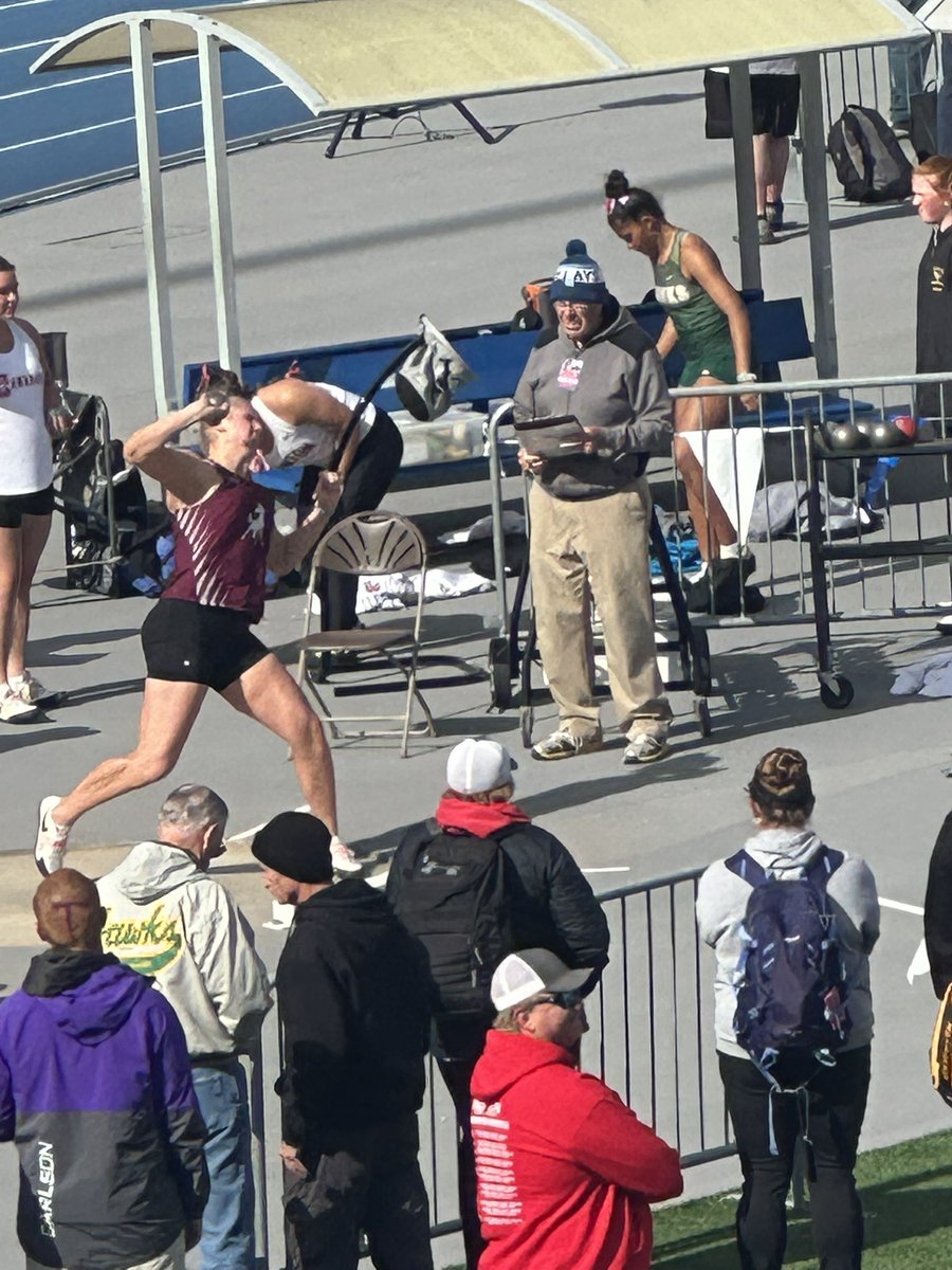 Lynnae Green finishes 12th to end her third trip to the state track meet.   Thank you to one of the best multi-sport athletes in school history!