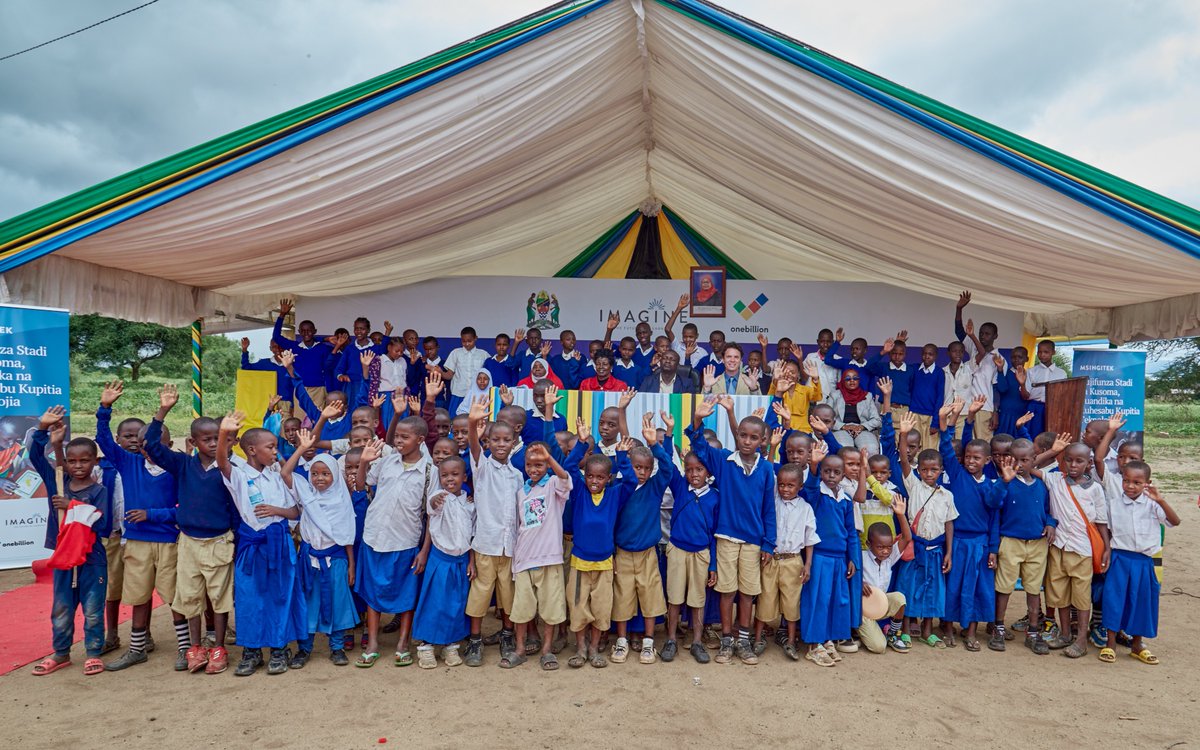 Literacy_Now1's tweet image. Thanks to the children, teachers, communities, national dignitaries, and international guests who joined us to launch the "MsingiTek" tablet program for literacy and numeracy in Tanzania and Zanzibar. 

🌟 Special thanks to @ortamisemitz,  #MoEST, #PO-RALG, #MoEVT 🌟 #TIE #ZIE