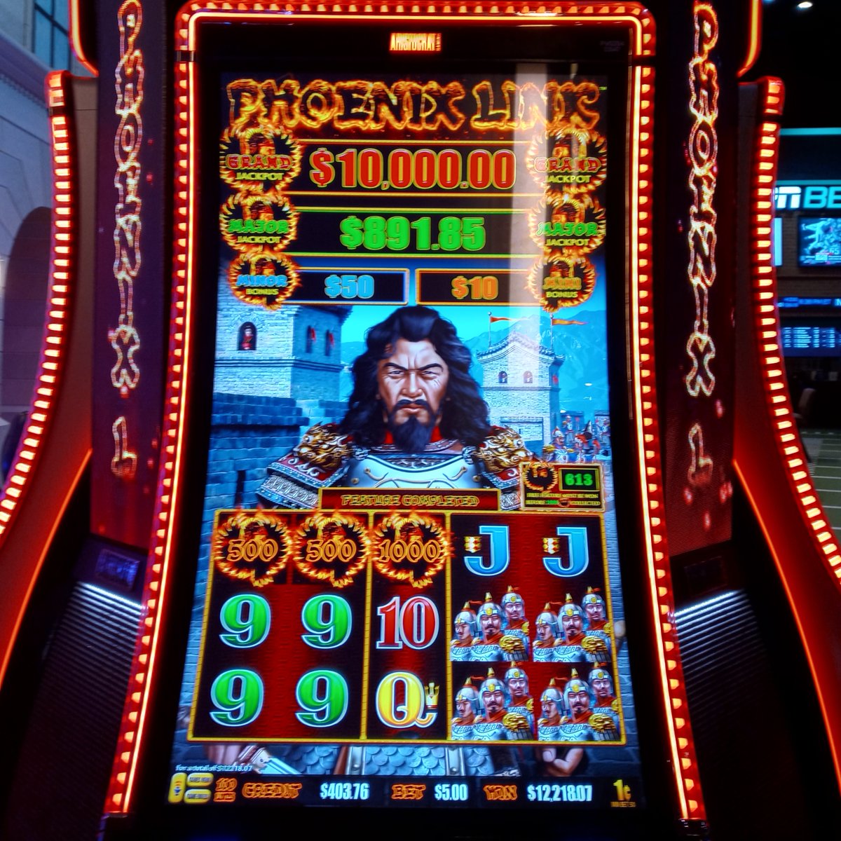 Rolling in the #jackpots 💰 

What slot are you playing? Comment below: 🐃 or 🐦