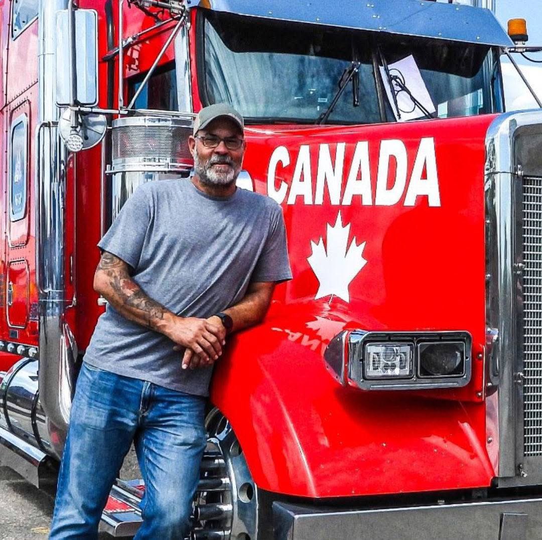 ScarlettGrace92's tweet photo. A reminder that the crown is seeking to take Big Red away from Chris and have it destroyed. Chrisโ truck is not just a symbol of hope for Canadians, but his livelihood. #SaveBigRed https://t.co/yu5V1IkhSH