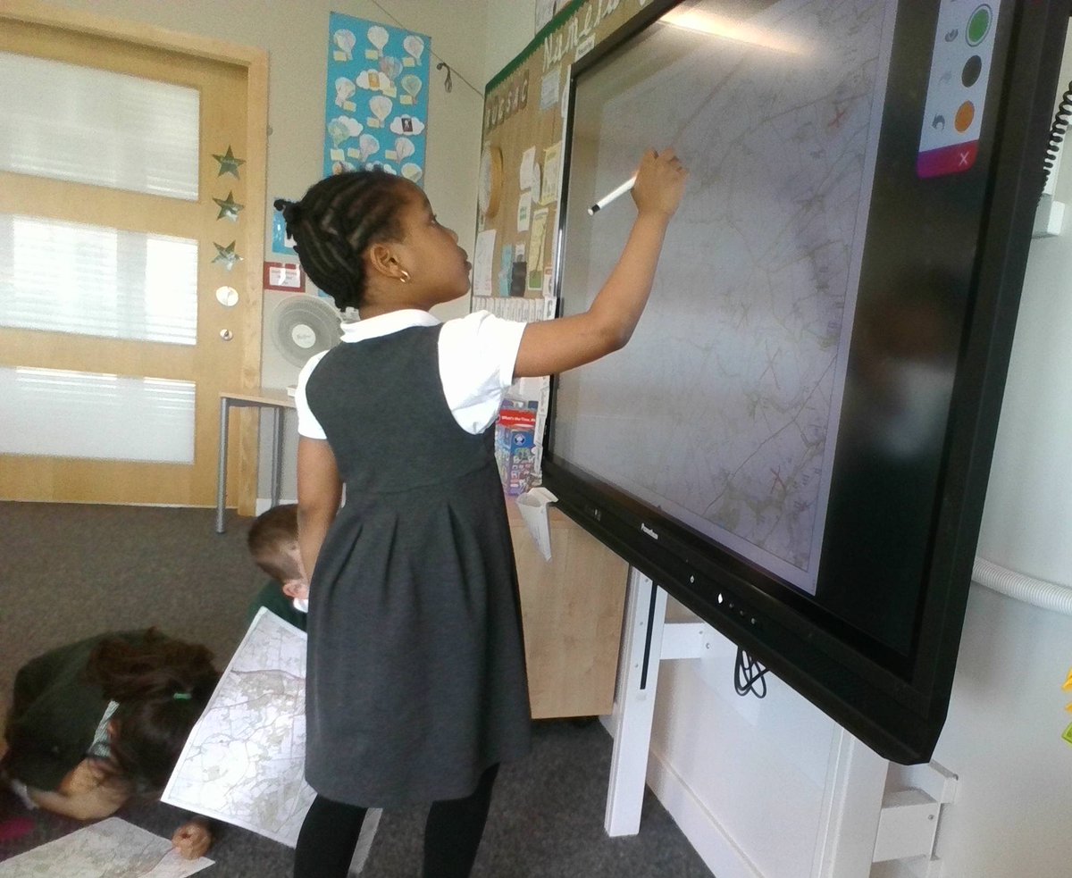 "X" marks the spot for P3a today! Ahead of our trip next week we have been looking at maps of our local community and identifying key places. Starting small in the school grounds then out beyond Haddington. Super work!