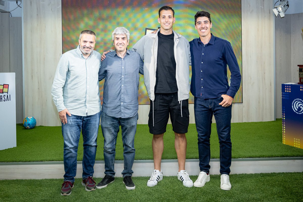 👏👏 Bona experiència la viscuda ahir a L’Orsai <a href="/FCF_CAT/">Federació Catalana de Futbol</a> <a href="/laxarxa/">La Xarxa</a> amb <a href="/marcmarba/">Marc Marbà</a>, <a href="/CarlesFite/">Carles Fité</a> i Albert Villegas